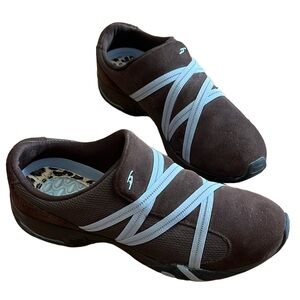 DR SCHOLLS RELIVE WOMEN BROWN LT BLUE CASUAL OUTDOOR ELASTIC SLIP ON SHOE SZ 8.5